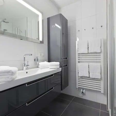 Apartment Friedrichstr 28, 4